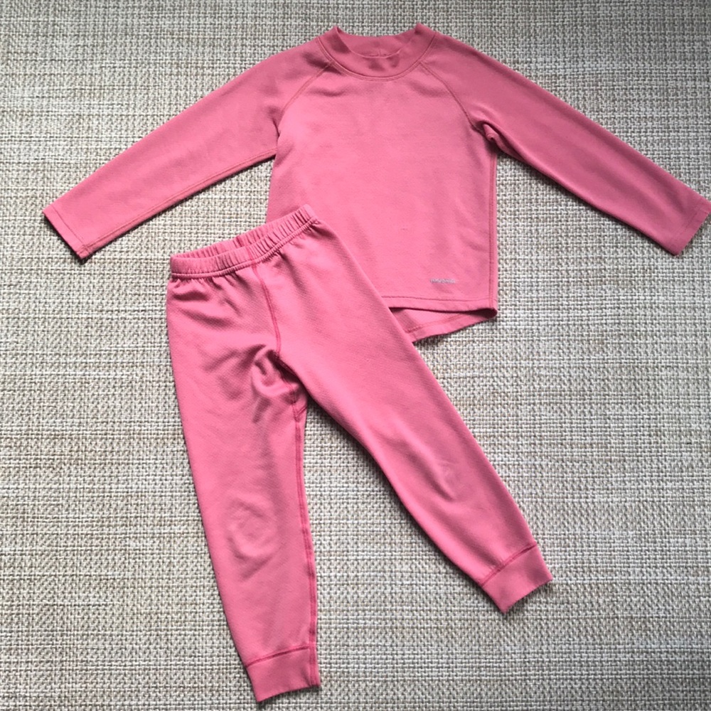 Patagonia Base Layer Set (girls' size XXS)